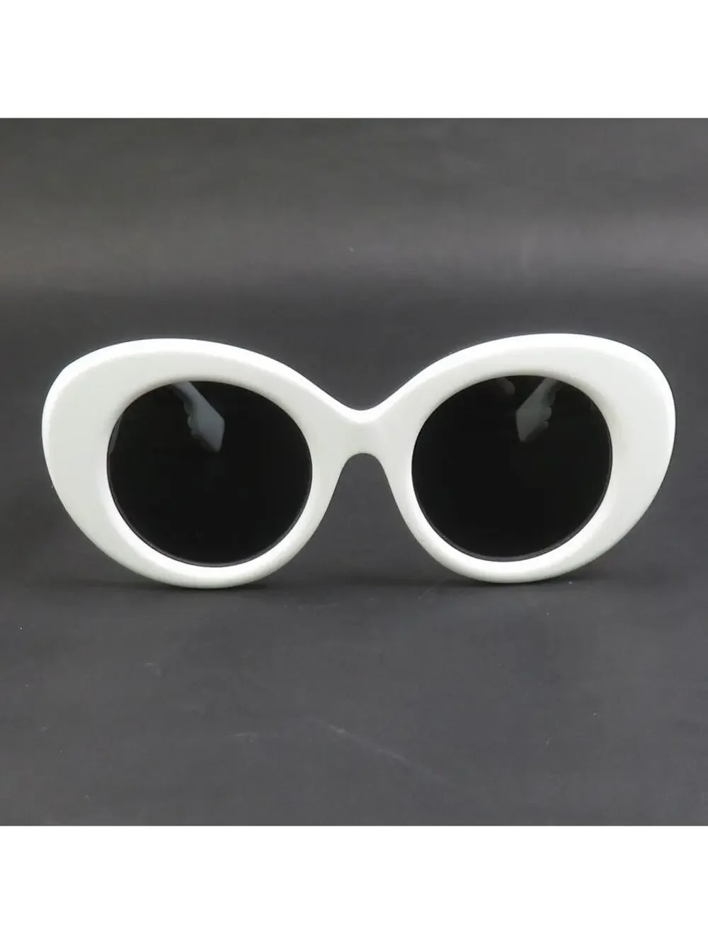 Auth Burberry Sunglasses White/Black #284476B13B
